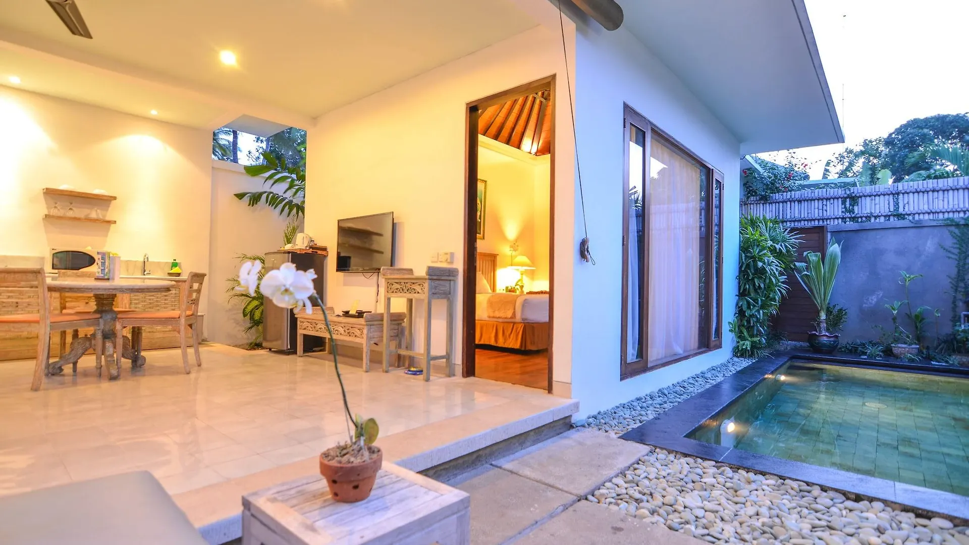 New Pondok Sara Villas Seminyak 0*,