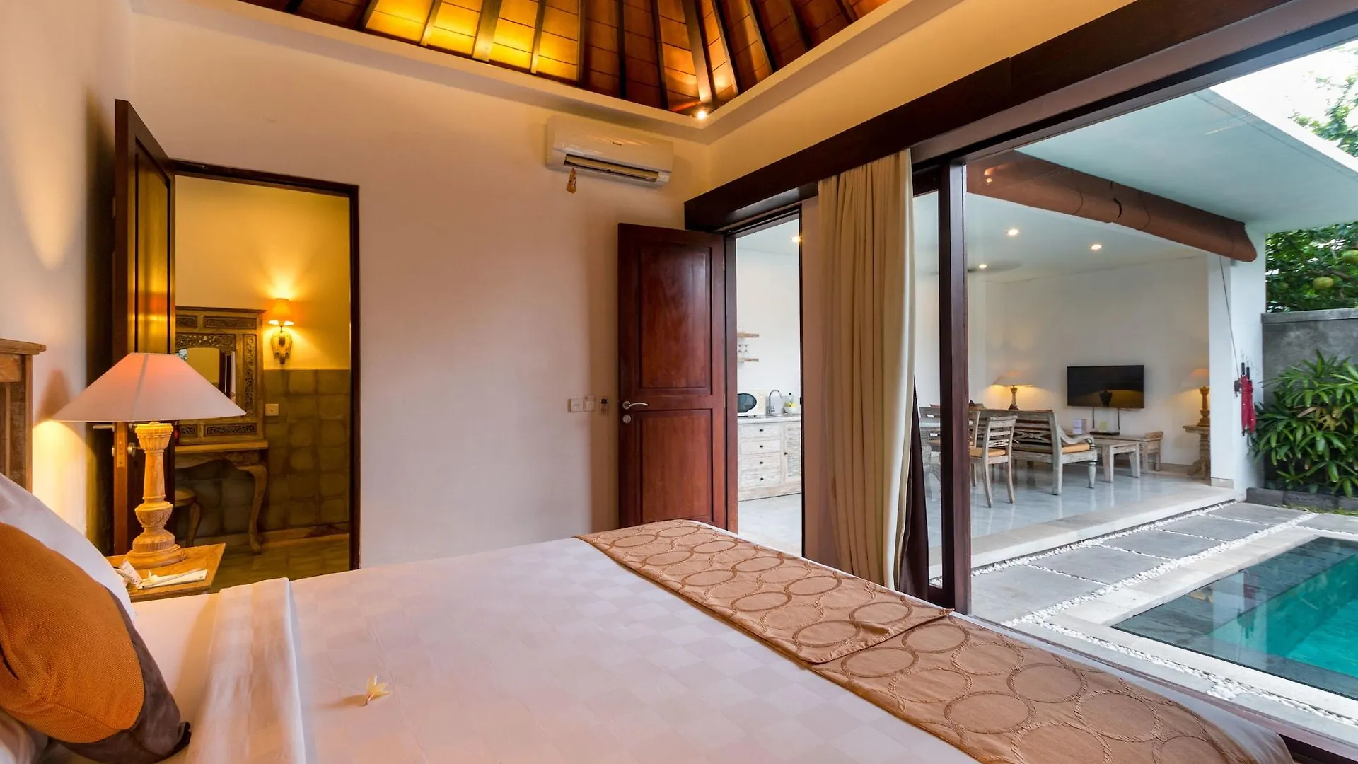 New Pondok Sara Villas Seminyak 0*,  Indonesia